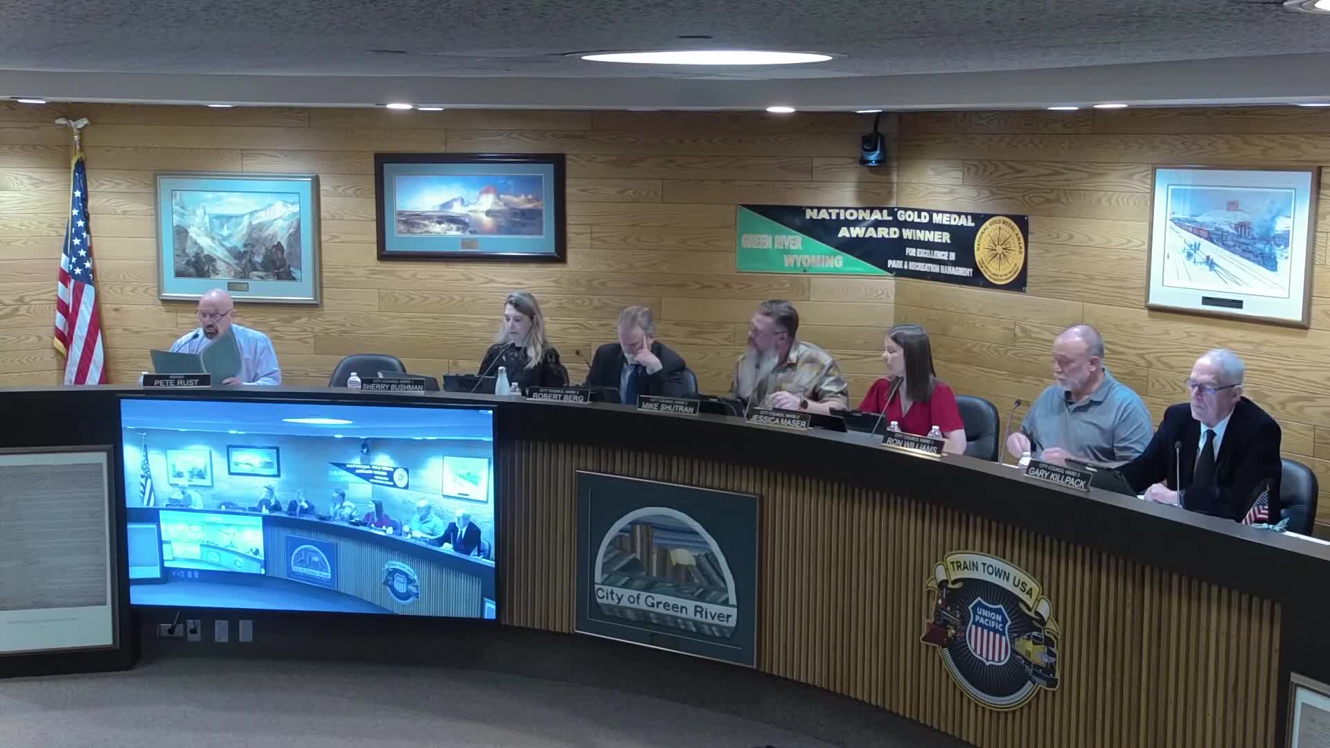 Mayor Rest proclaims Flaming Gorge Days June 27-28 in Green River Wyoming