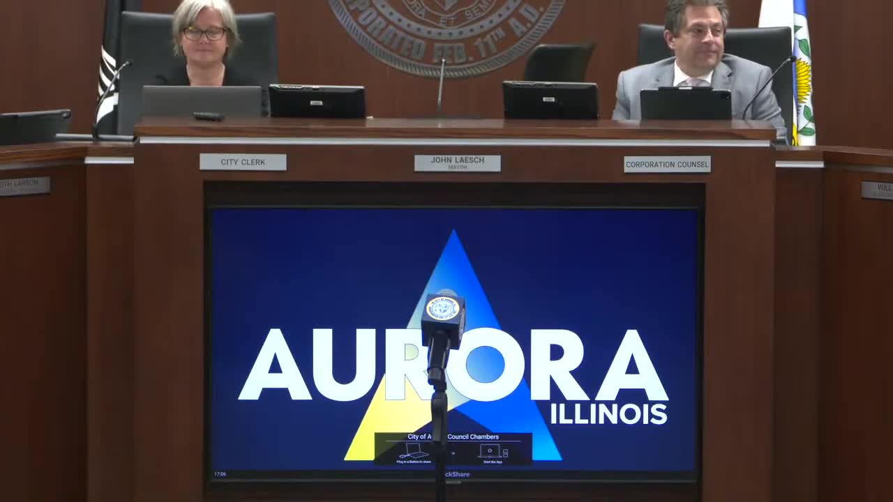 Aurora Mayor presents excellence award to Museum Director Eric Fry