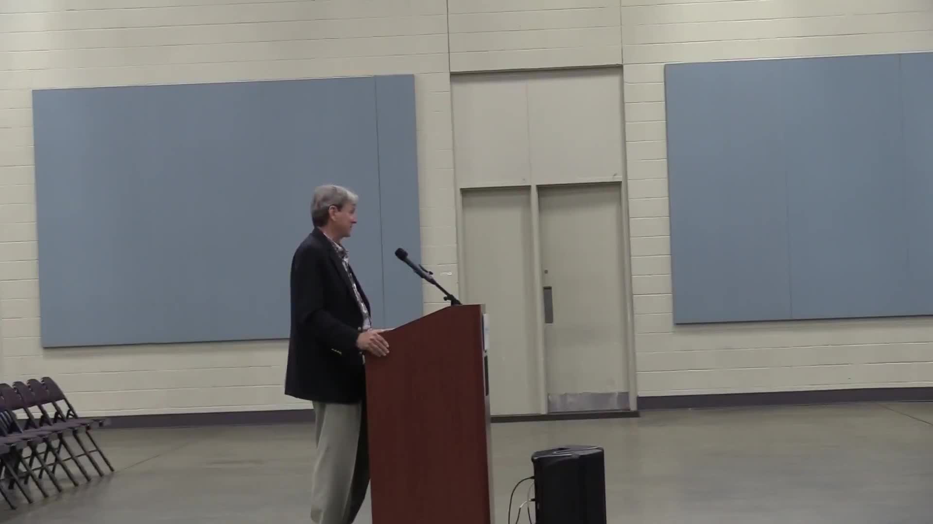 Lee County Commissioner highlights funding shortfalls for public education in budget discussion