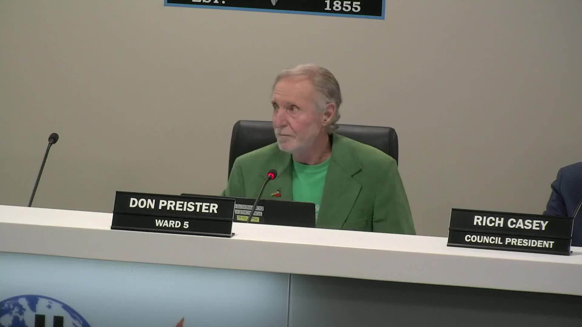 Council approves private fundraiser request for Kevin Power at Fox Meadow Court