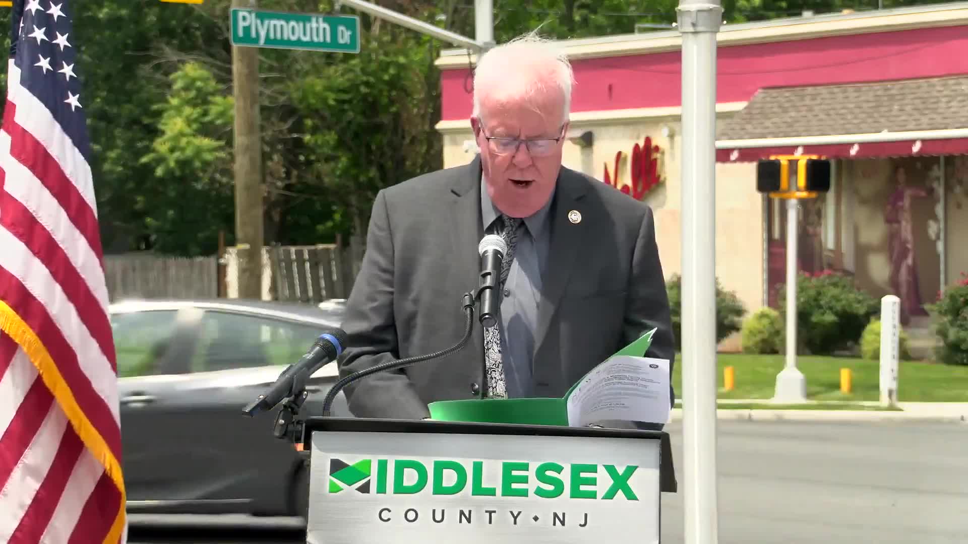 Middlesex County upgrades Oak Tree Road intersection to enhance traffic safety