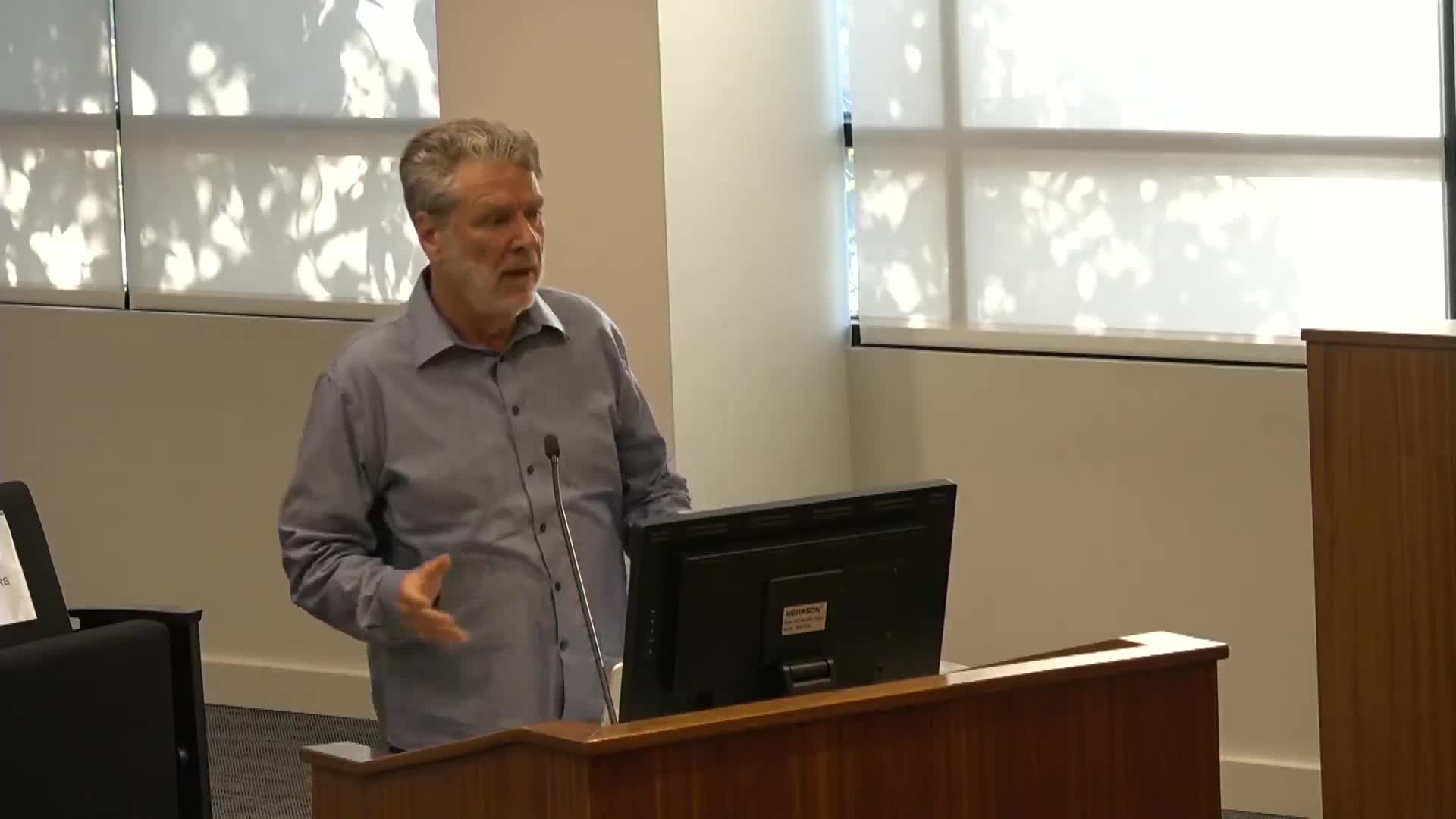 San Clemente residents urge data-driven decisions on Airbnb regulations at city council meeting