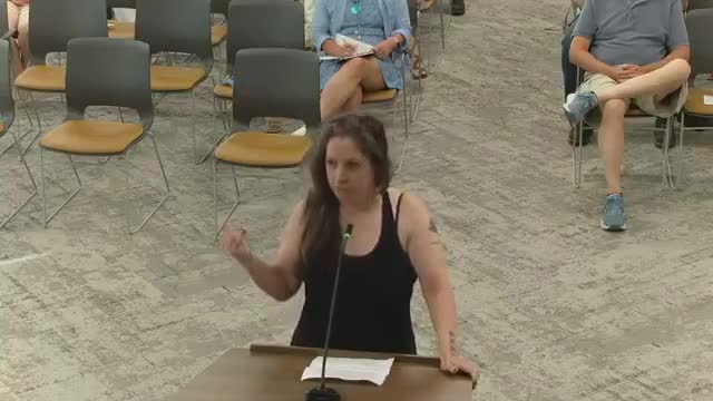 Pet Haven employee urges Caldwell to address cat population crisis through spay and neuter