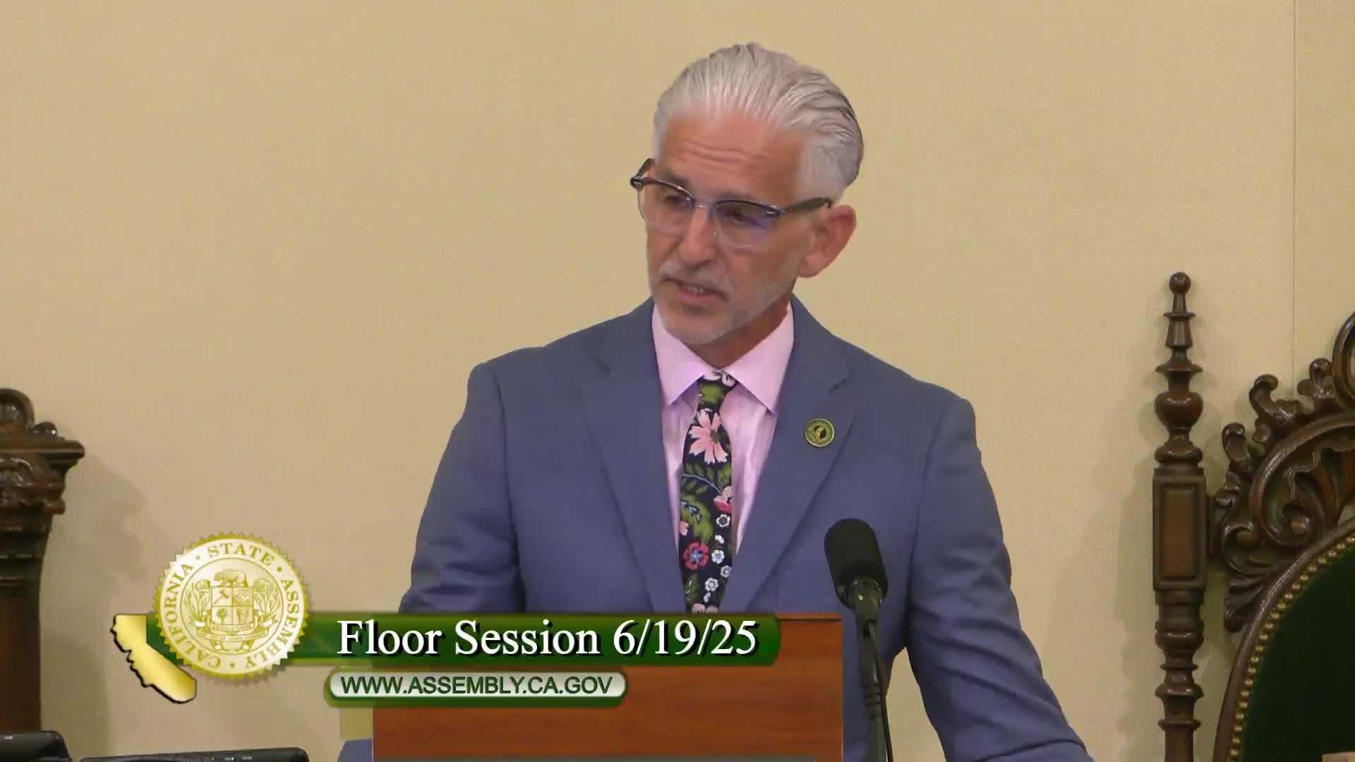 Assembly honors Juneteenth with pledge led by Sharp Collins in Sacramento
