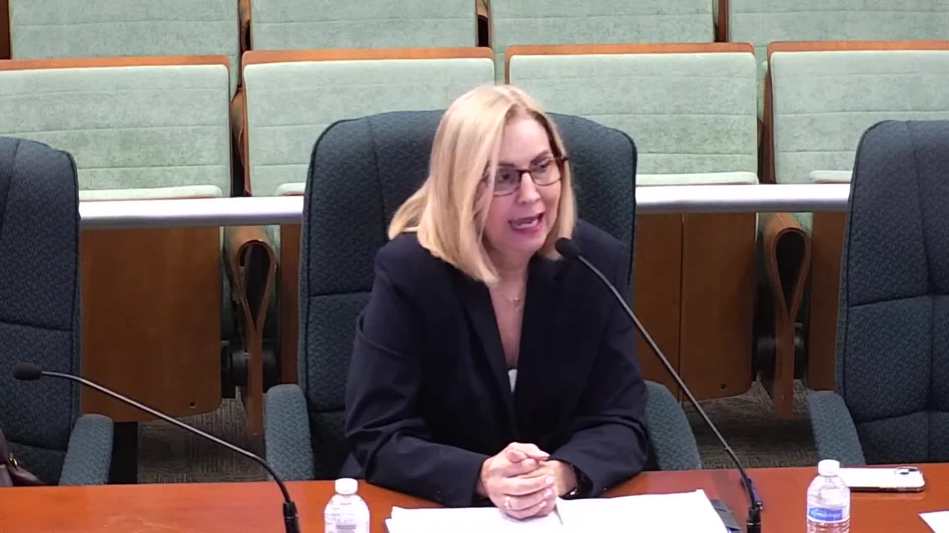 Puerto Rico's leaders discuss efficiency improvements in corruption investigations