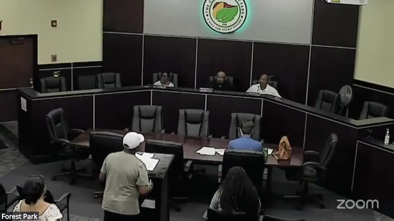 Residents advocate for action on dilapidated properties during Stone Mountain meeting