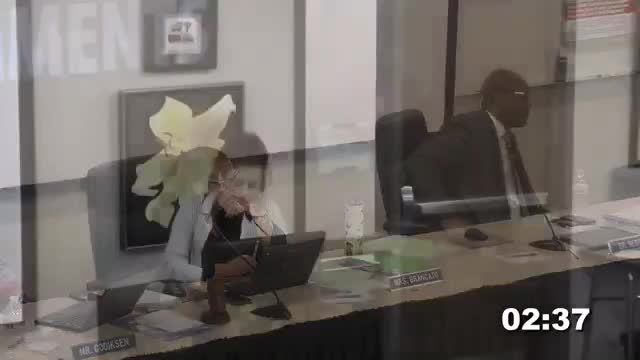 Warminster residents voice concerns over superintendent selection at school board meeting