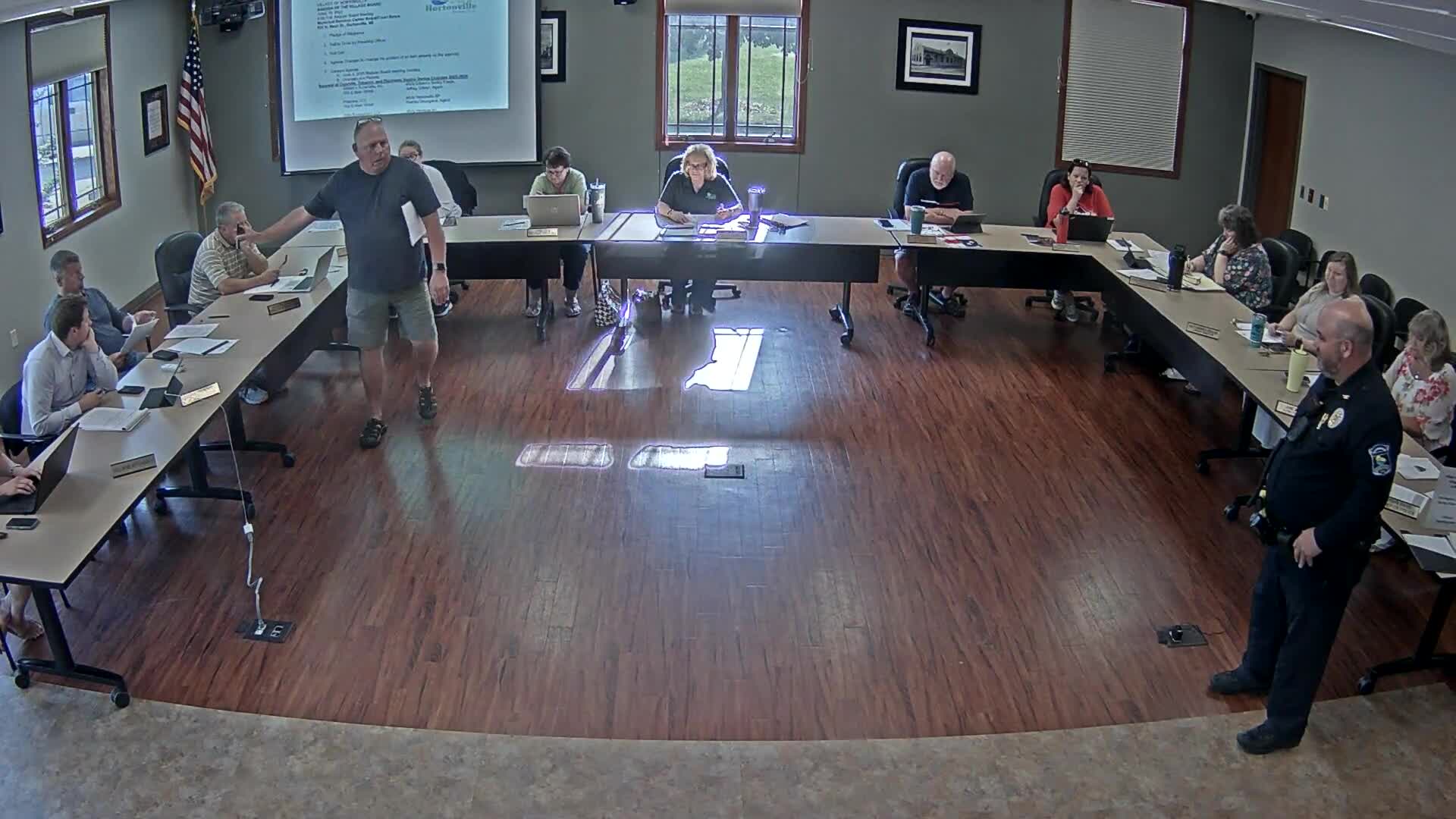 Hortonville residents demand noise and sign ordinance enforcement at village board meeting