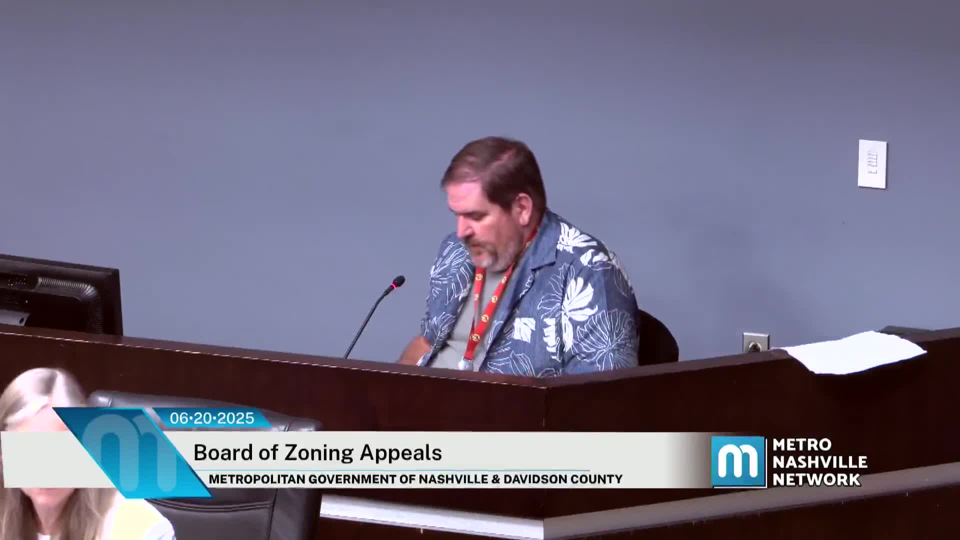 Zoning board splits on Sunnymeade setback; rehearing scheduled after tie on reduced variance