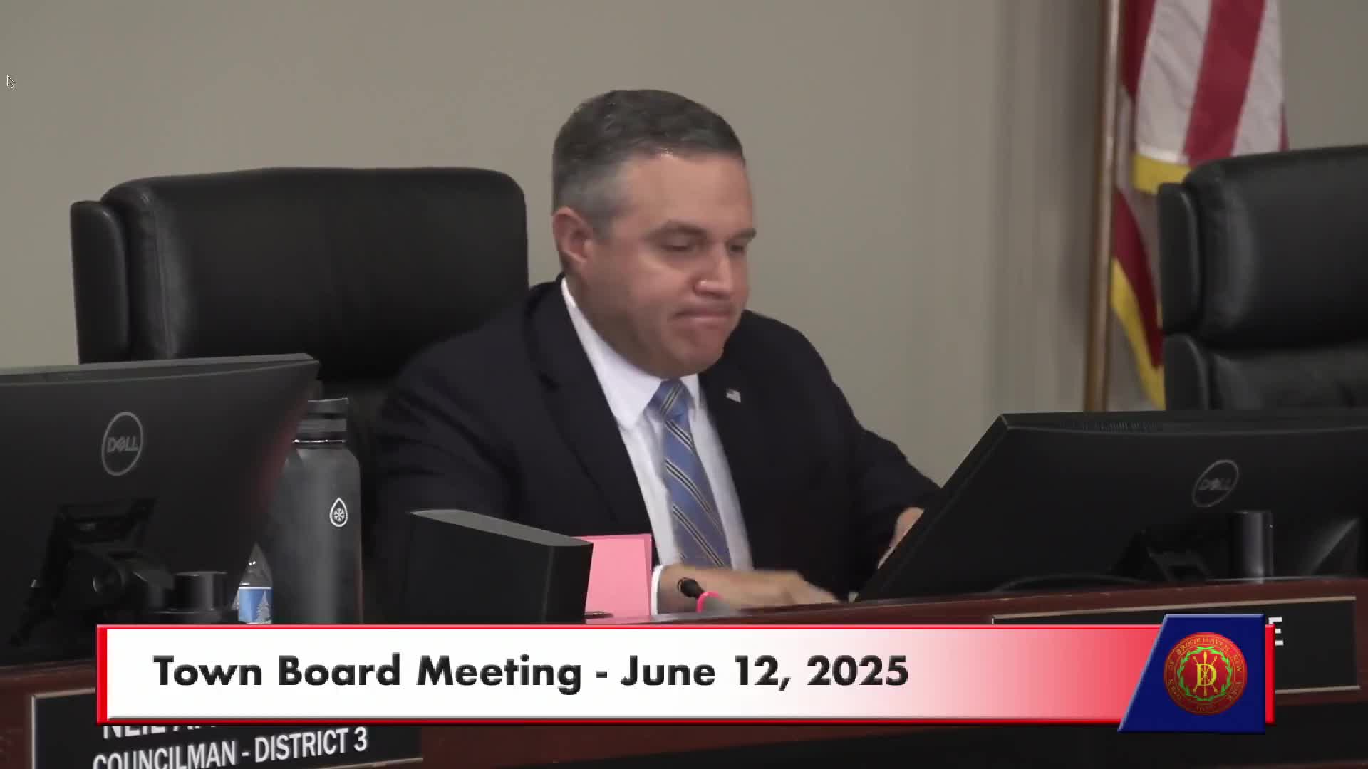 Planning board delays decision on 5 Grand Street subdivision after neighbors raise concerns about garage and septic