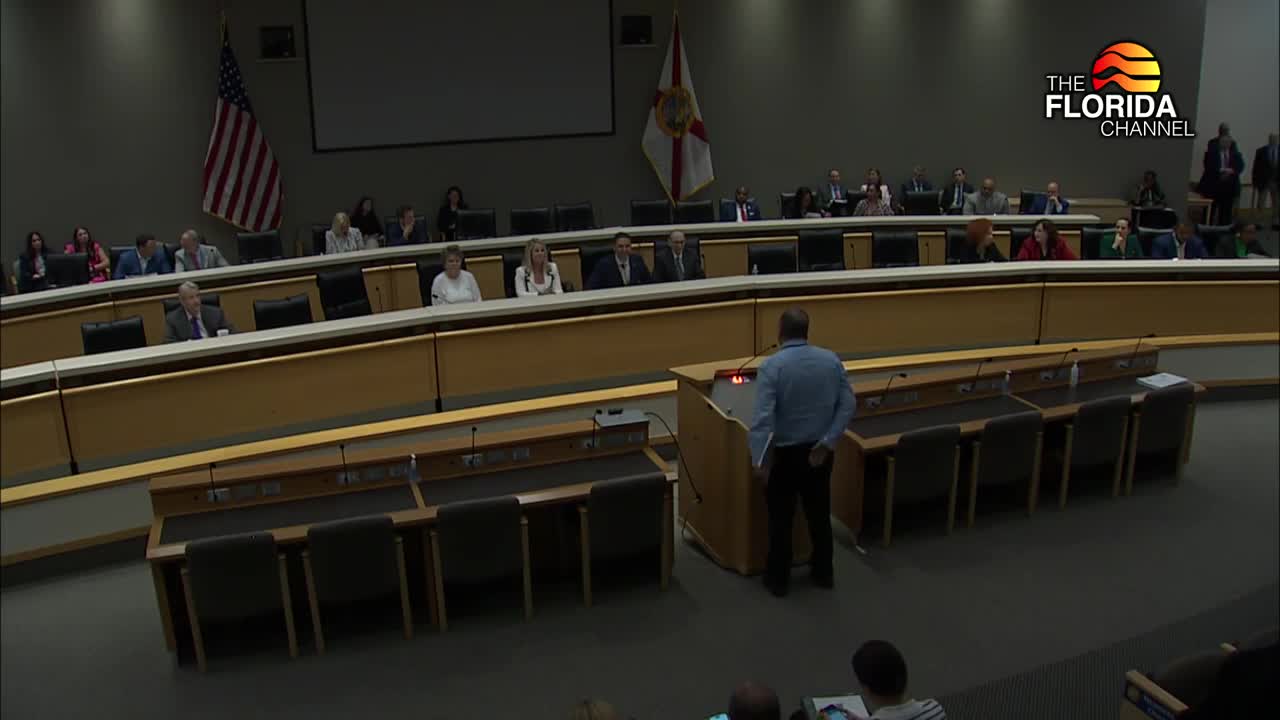 Daytona Beach teacher urges moving financial literacy to upper grades, more diverse business guest speakers