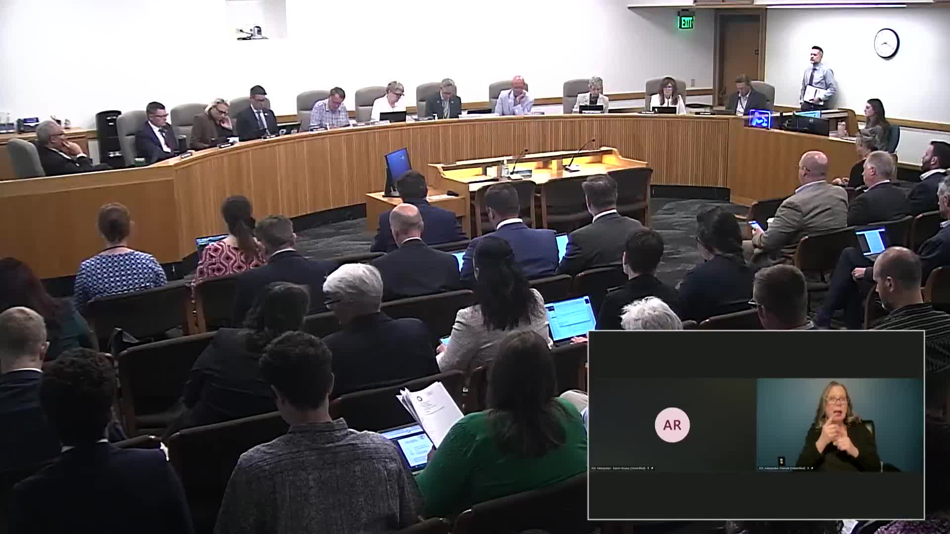 Oregon lawmakers advance House Bill 3145 to support prefab home construction funding