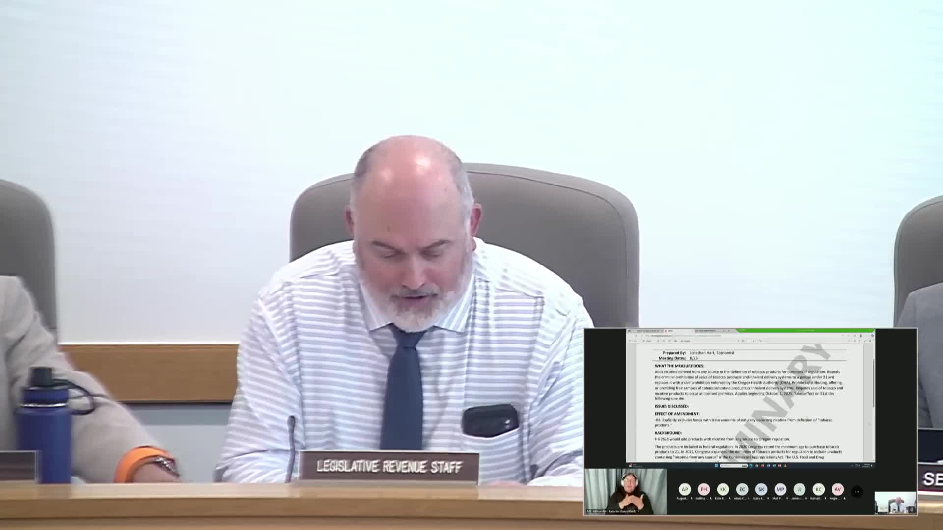 Senator Reynolds advocates Oregon House Bill 2528b to regulate nicotine products for minors