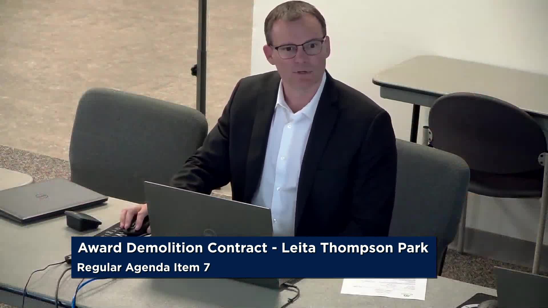 Bowen City Council approves $238K for Lita Thompson Park building demolitions