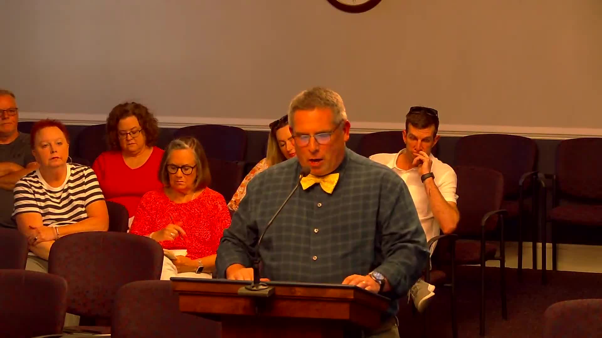 Creekwood Village residents oppose Greenwood Homes' plan to double housing density