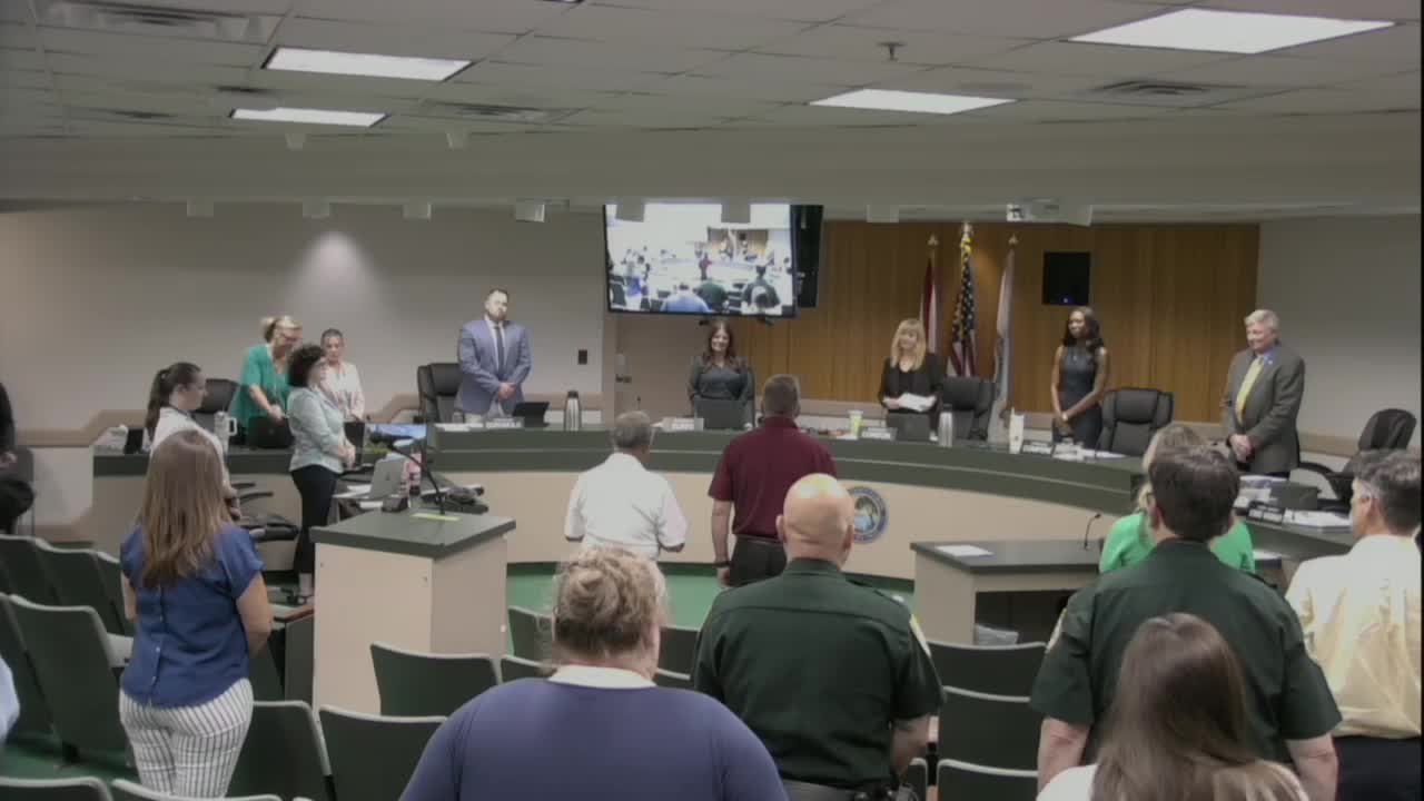 Board of County Commissioners meeting opens with pledge and veteran recognition