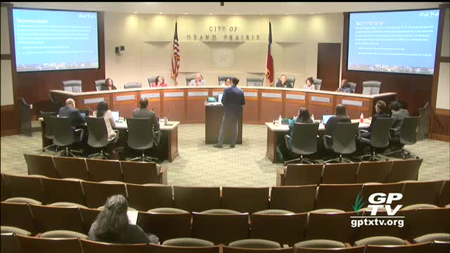 Grand Prairie commissioners debate multifamily housing project amid retail concerns