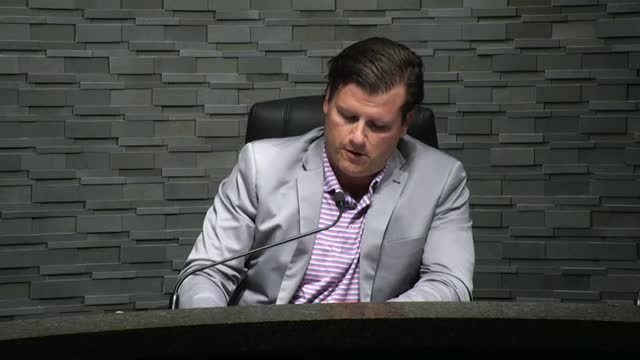 Council Member Honors Rita Girardi; Discusses Sunset Bazaar Community Concerns