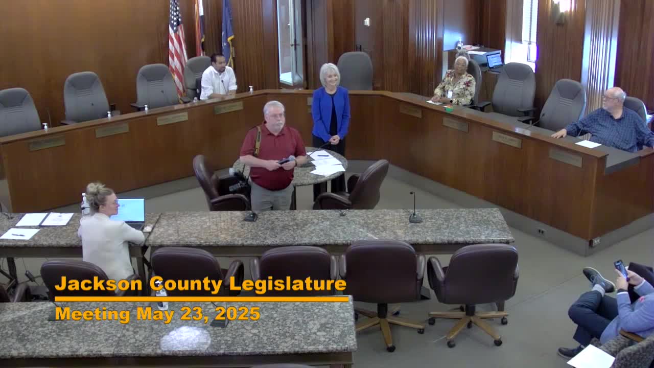 Jackson County honors Carolyn Long on her retirement from KCTV 5 after 30 years