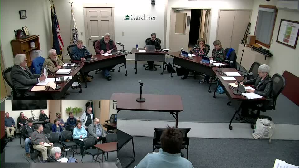 Gardiner council approves removal of aging ash trees at Dearborn Park after arborist advice and emerald ash borer concerns