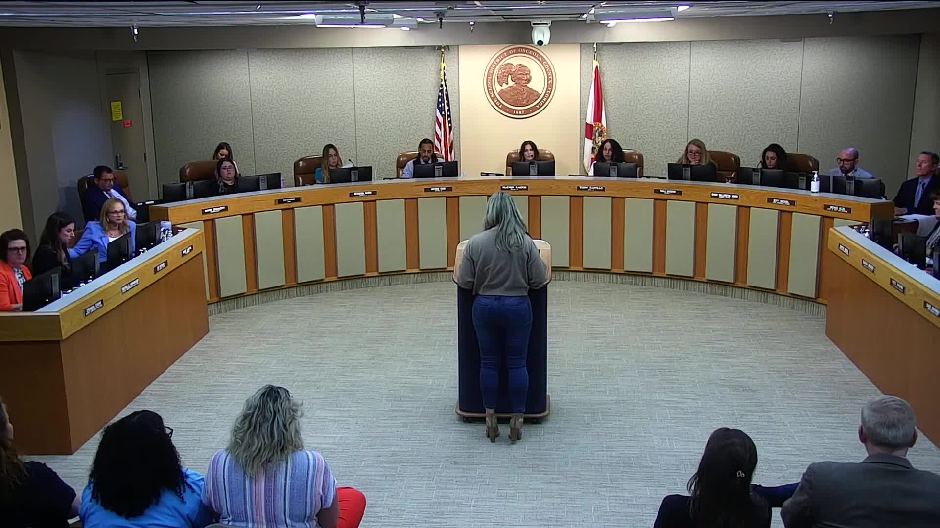 Janet Moody advocates for teacher salary increase in Osceola County school board meeting