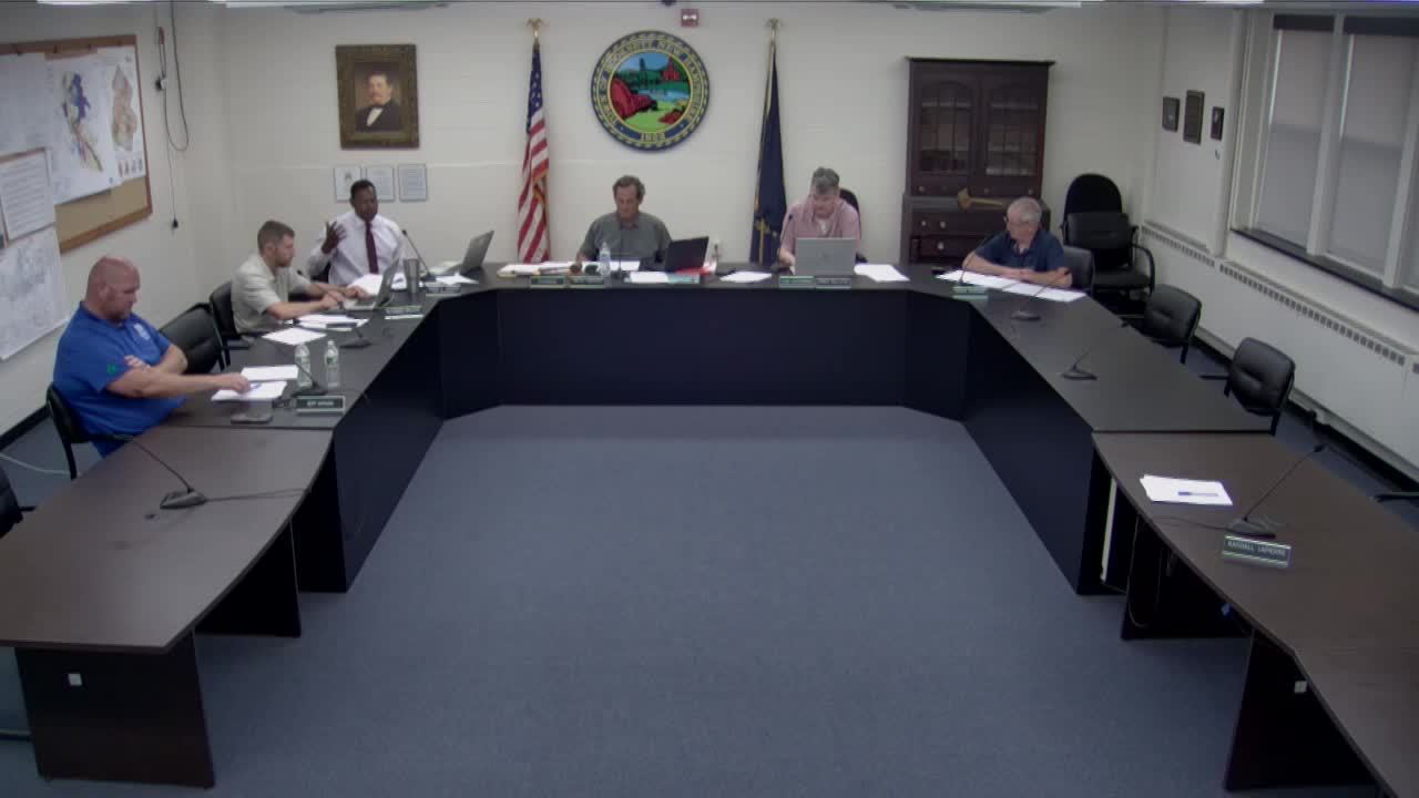 Hooksett town council addresses public concerns over neighborhood issues