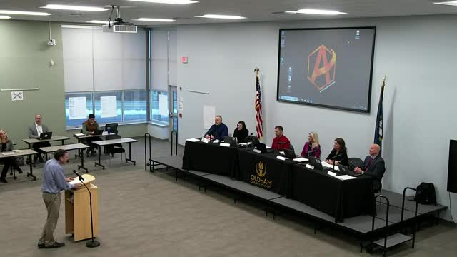 Doctor advocates for stricter cell phone bans in Oldham County schools