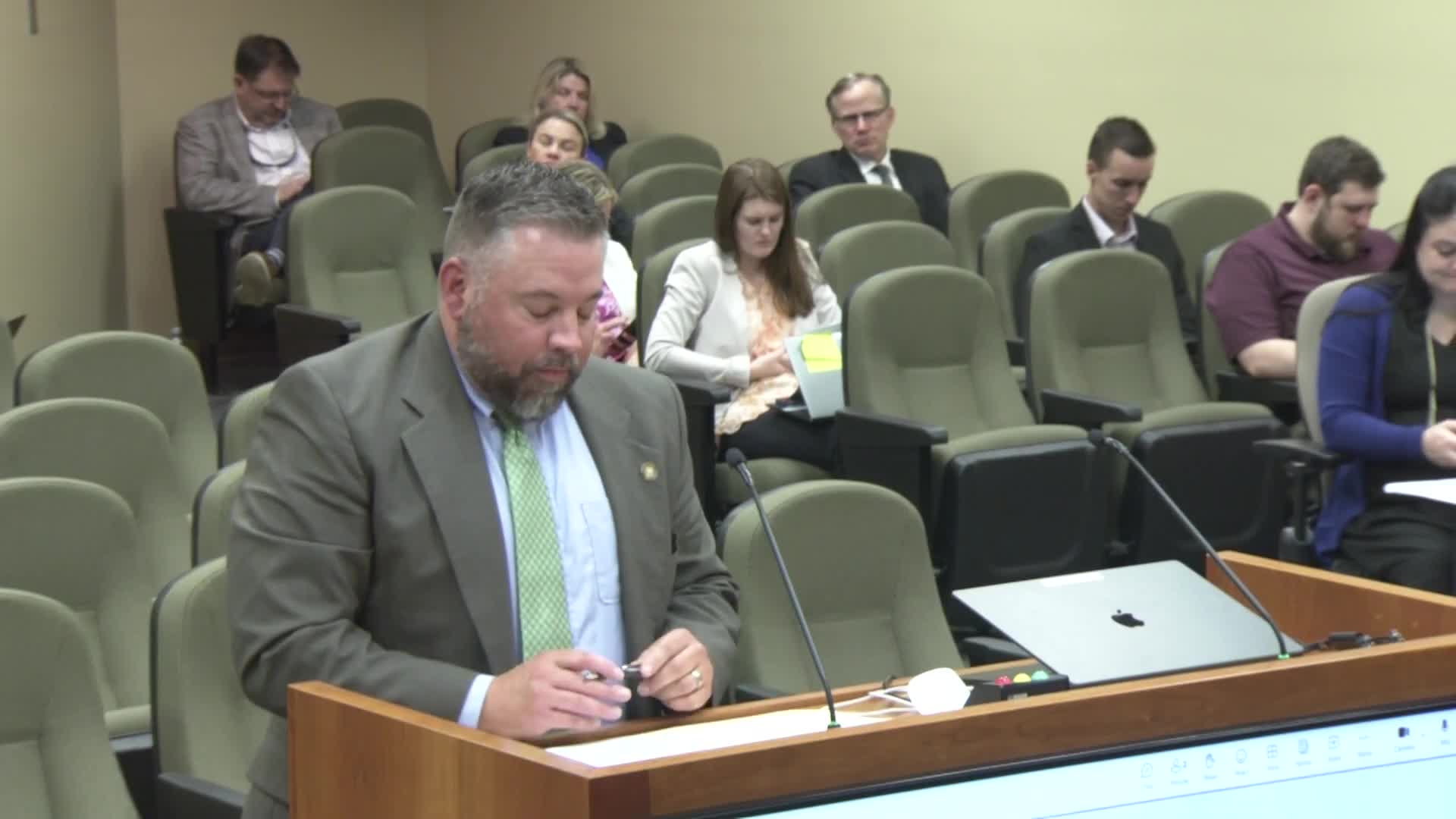 Virginia general assembly approves new clerks to enhance criminal record sealing process