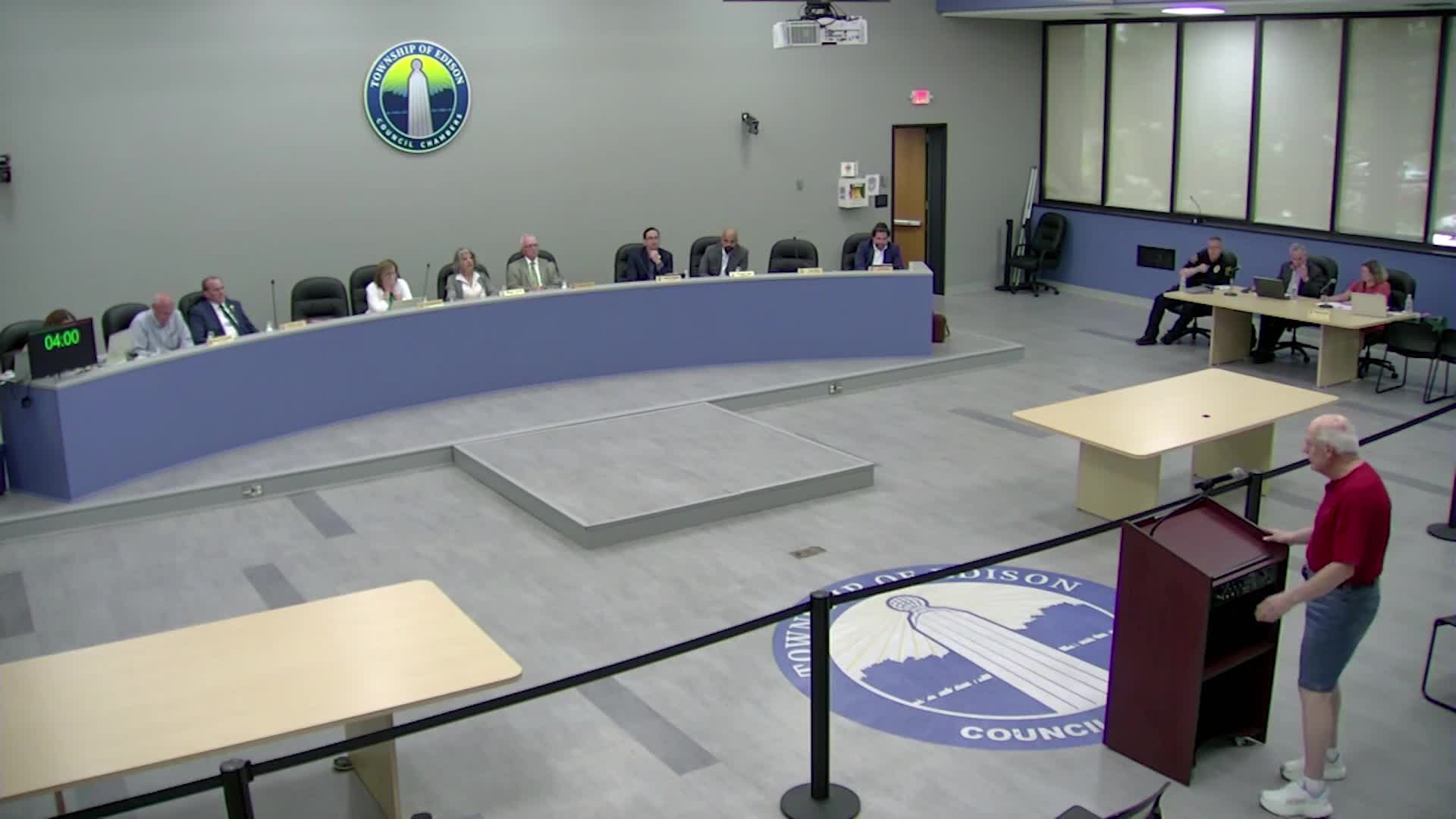 Resident questions a neighborhood traffic notice for Glencourt; council to investigate origin