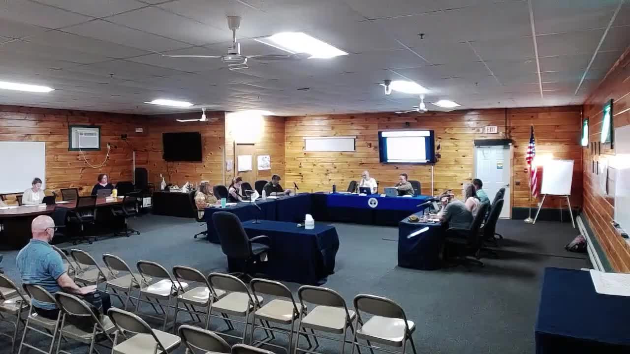 Votes at a glance: RSU 04 board adopts 2025‑26 budget, approves hires and warrants for budget referendum