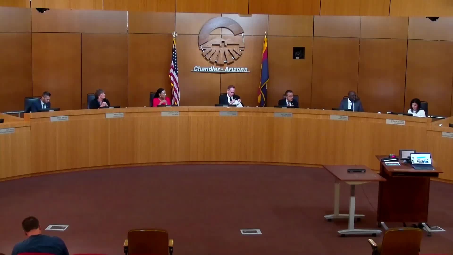 City Council appoints John Papier as interim city manager despite process concerns