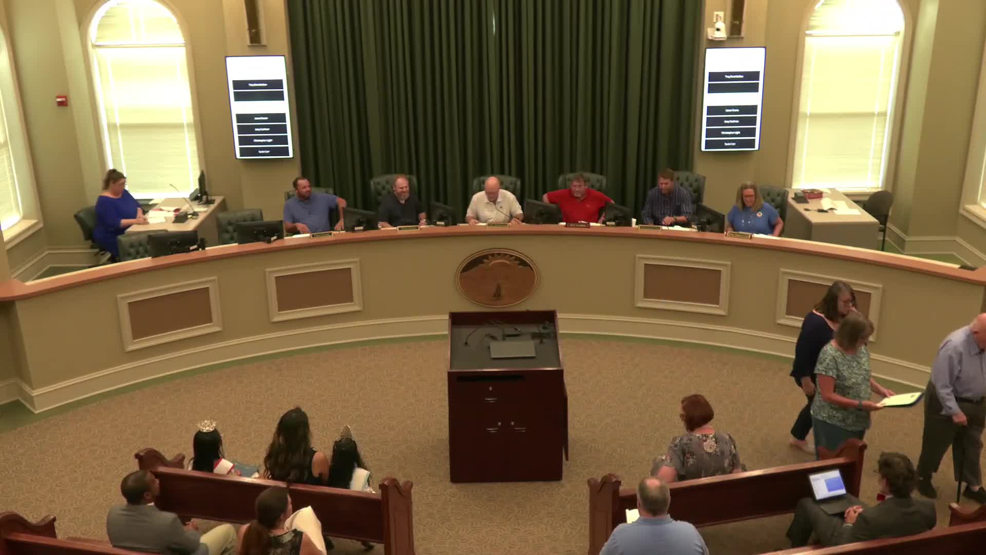 City Council approves North Side Forsyth Drive resurfacing proposal from Jasper Grading