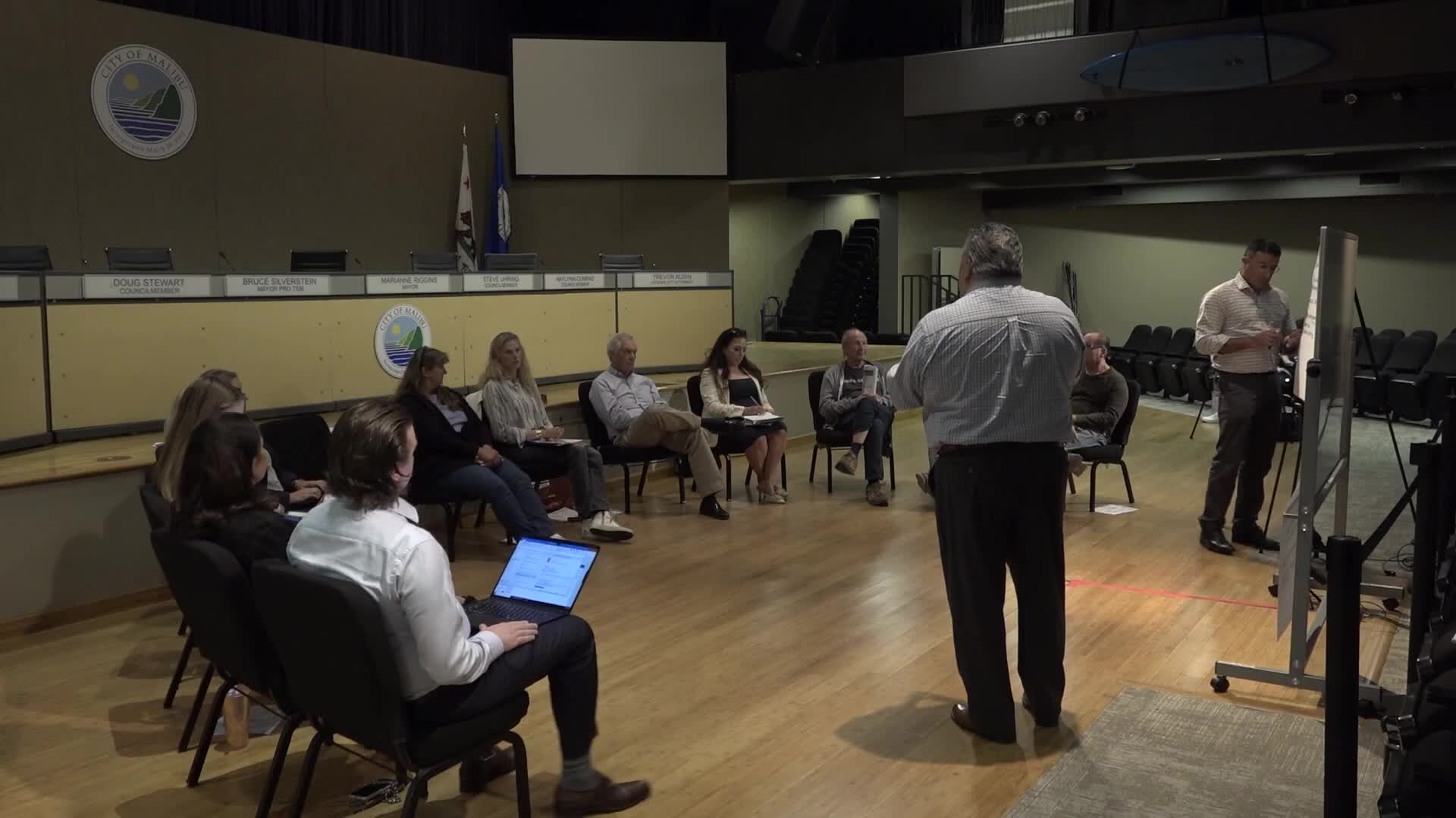 Residents discuss challenges of adapting to Maui's unique culture and infrastructure