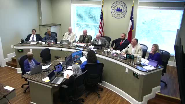 Galveston City Council designates Gulf Breeze Apartments as historic landmark
