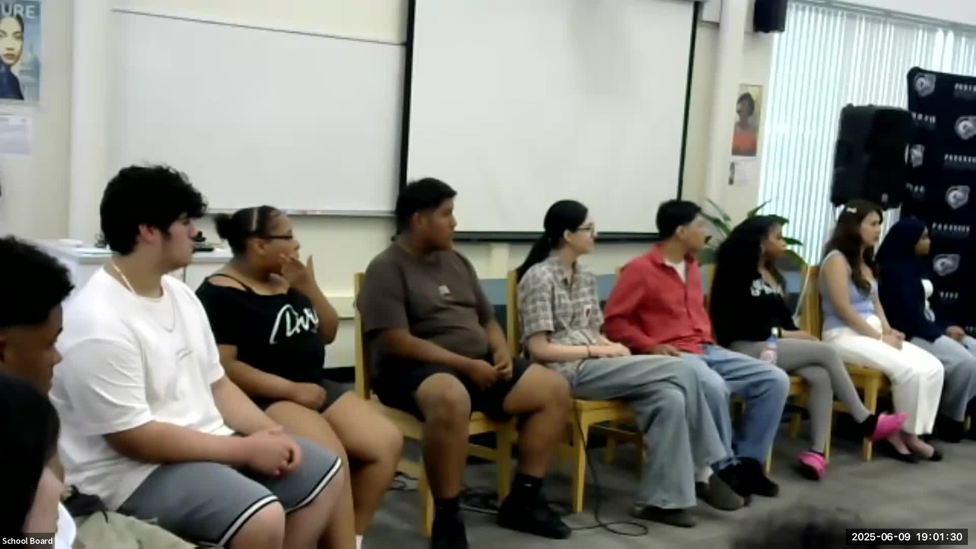 AVID students reflect on high school guidance versus college challenges