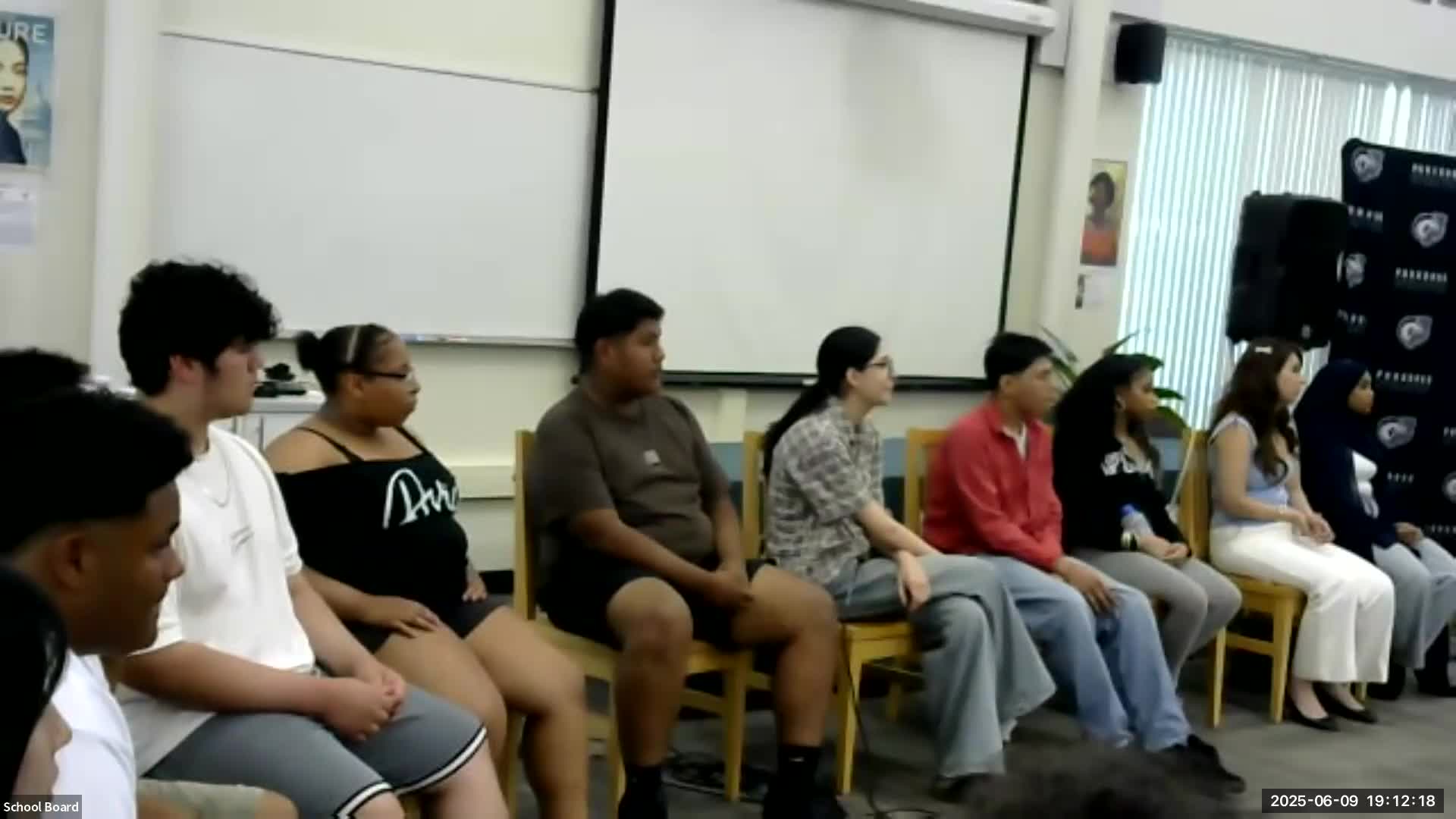 Students discuss mentorship gaps and academic challenges at college support meeting