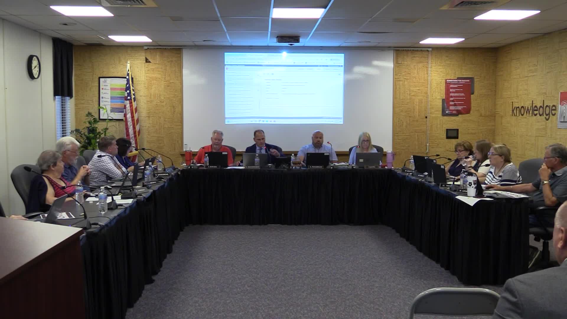 Board approves Transfinder's Stop Finder and Zone R GPS for bus tracking