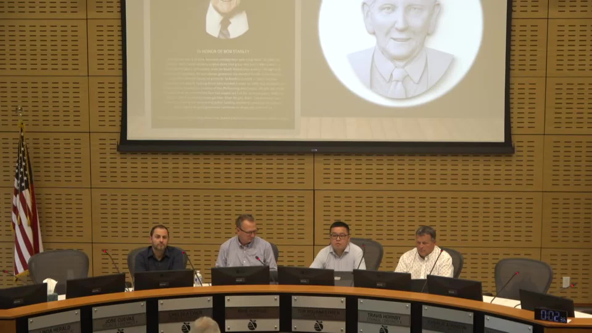 Wenatchee honors Bob Stanley with commemorative plaque at Stanley Civic Center