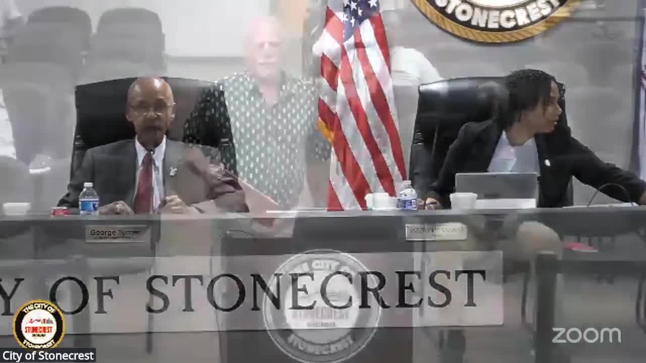 Residents urge action on data centers, auditing and city services during public comments