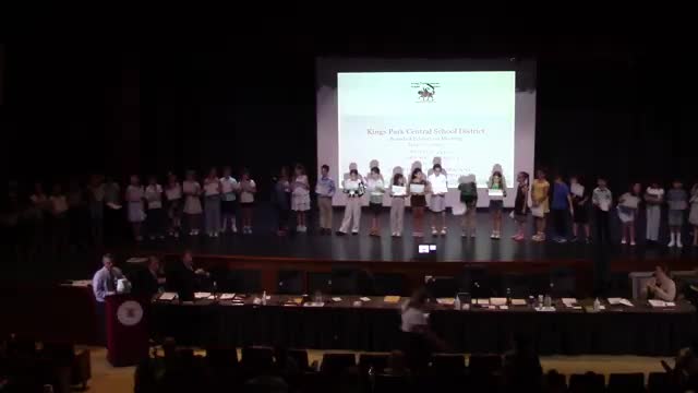 School Board celebrates student achievements and approves salary increases for 2025-2026