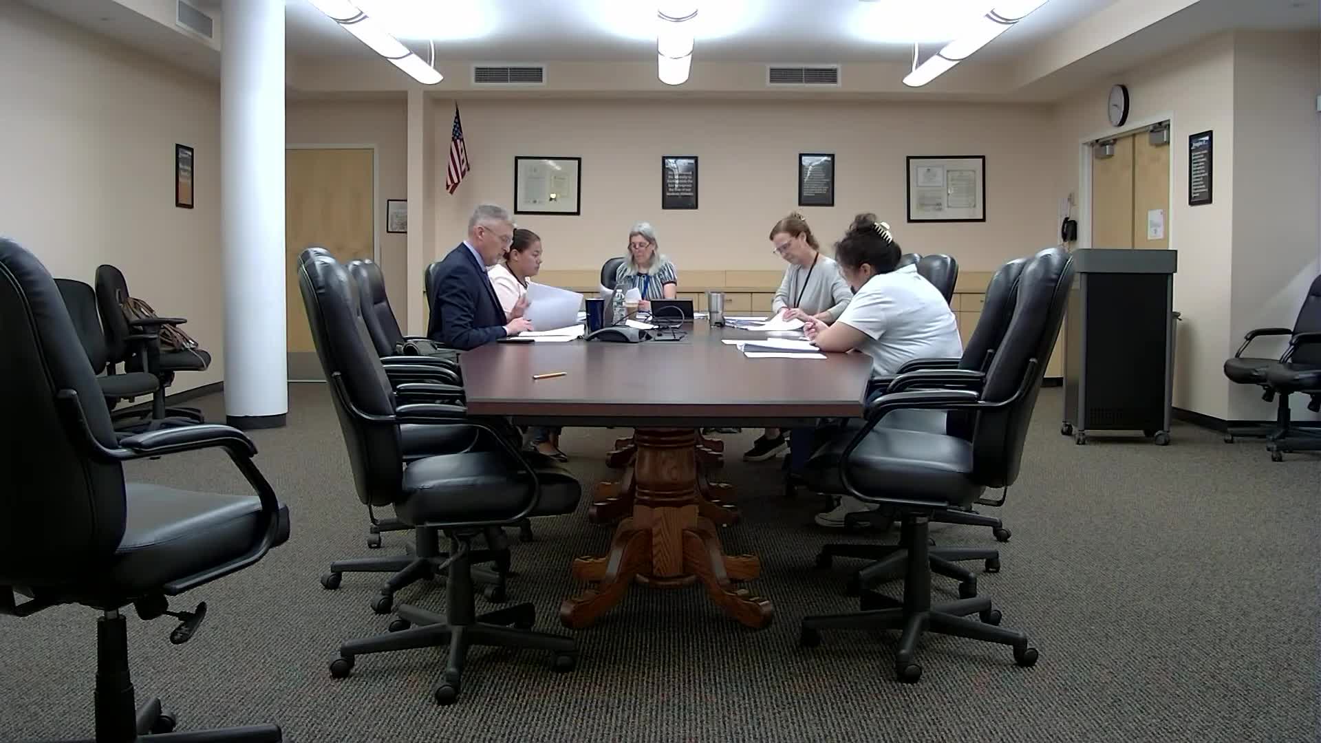 Port Washington committee advances draft student personal electronic‑devices policy to first read