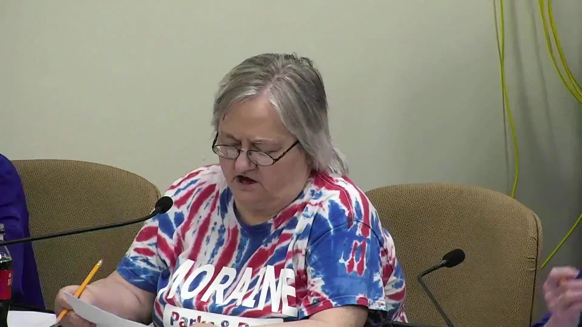 Council advances TO amendment, approves MOU adding CDL requirement for new street hires