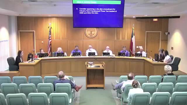 Friendswood planning commission approves site-plan change, adds six trees to boat-and-RV storage site