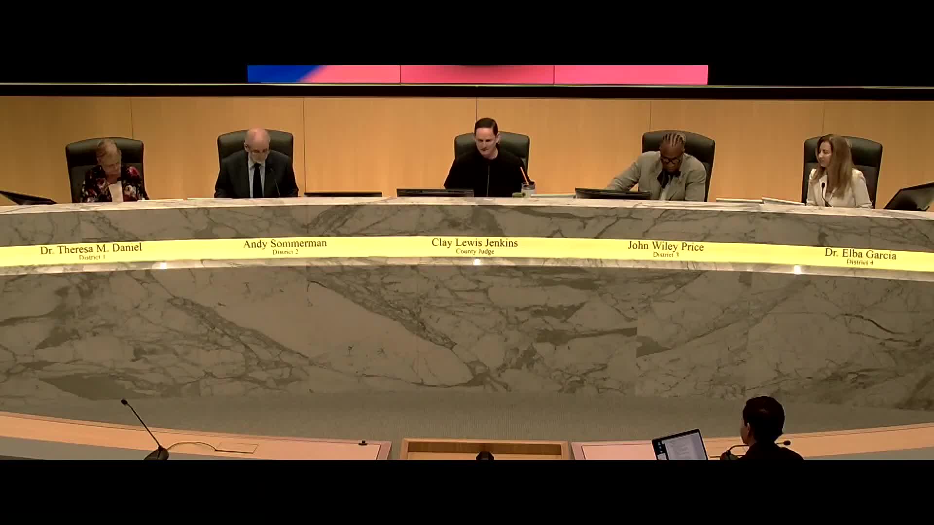 Dallas County amends appointment slate, leaves early‑voting slot blank and names polling site