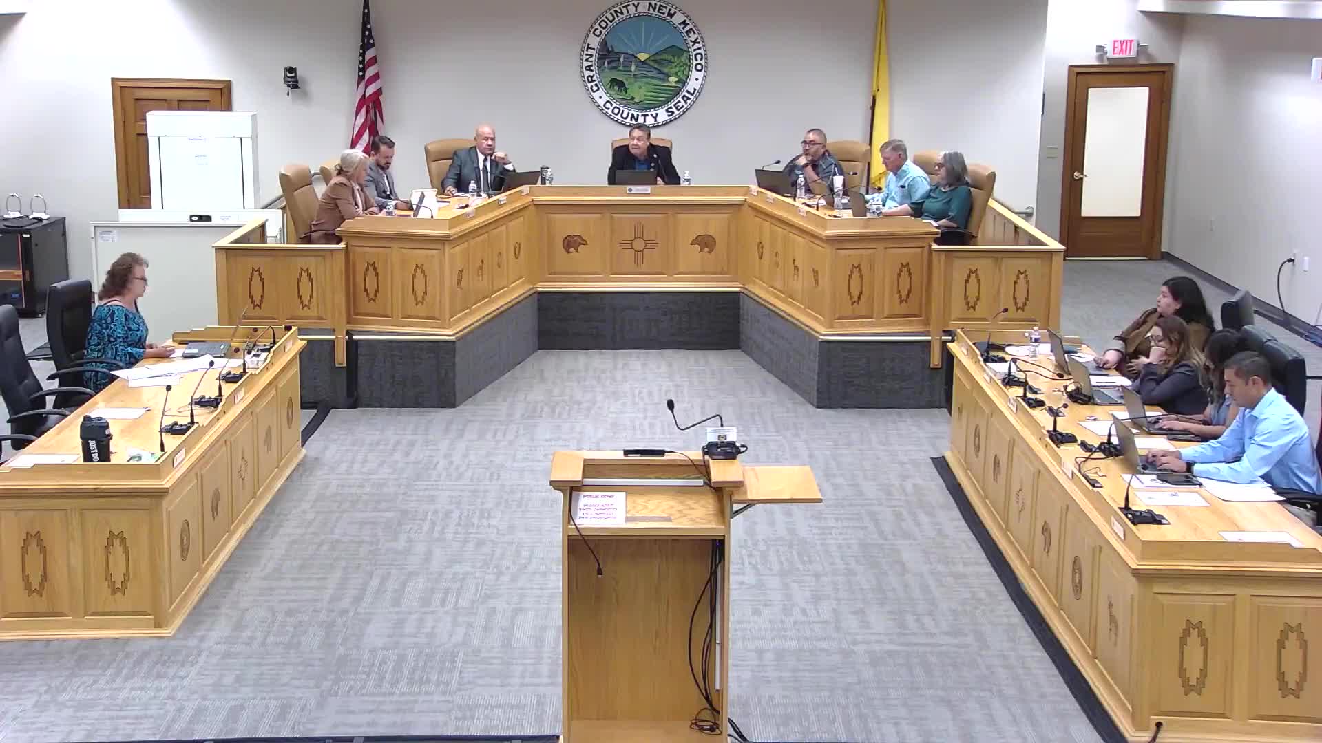 Commission renews annual animal-control contract with High Desert Humane Society; commissioners ask about emergency reimbursement