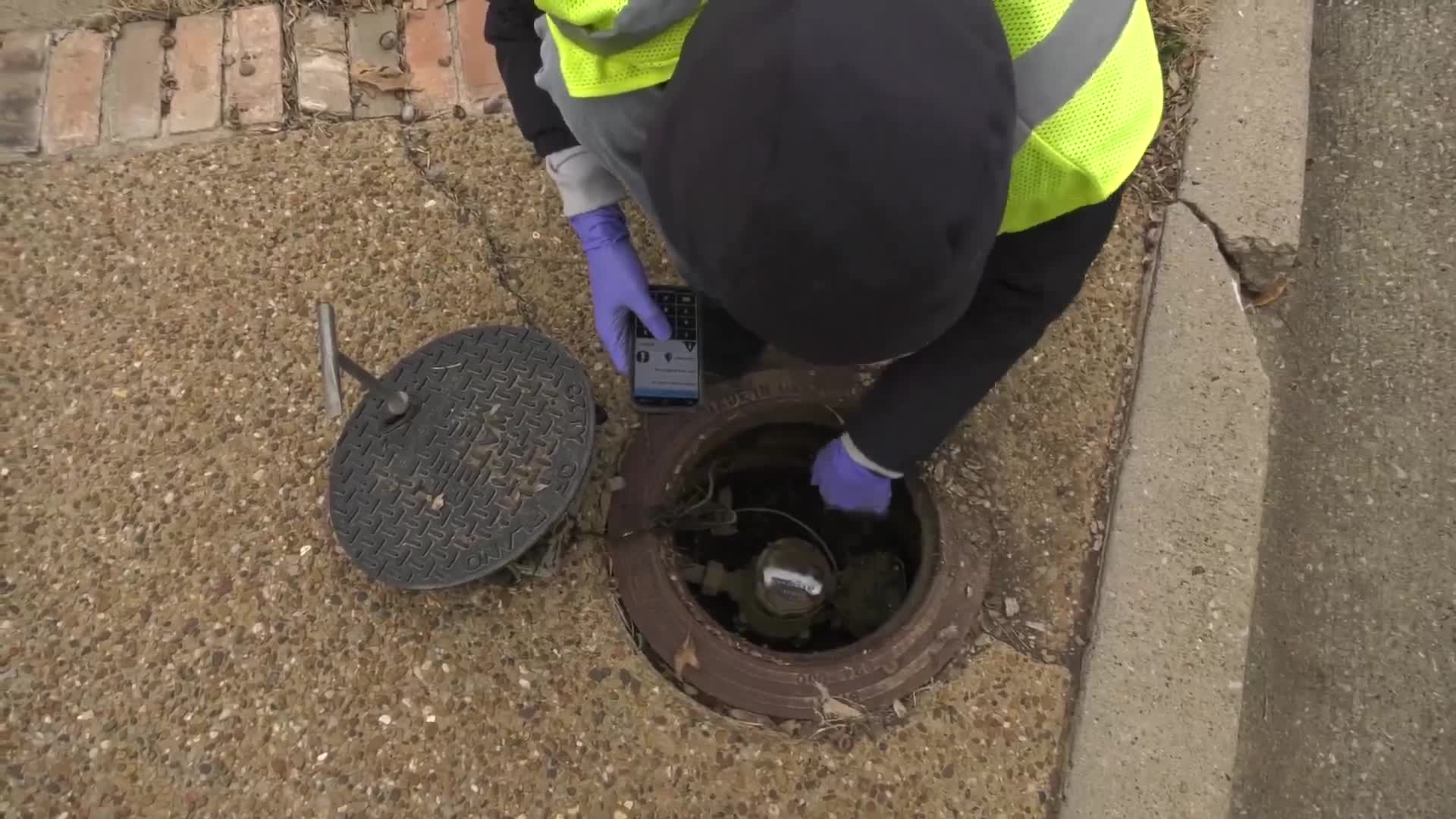Plano begins replacing malfunctioning radio transmitters on water meters