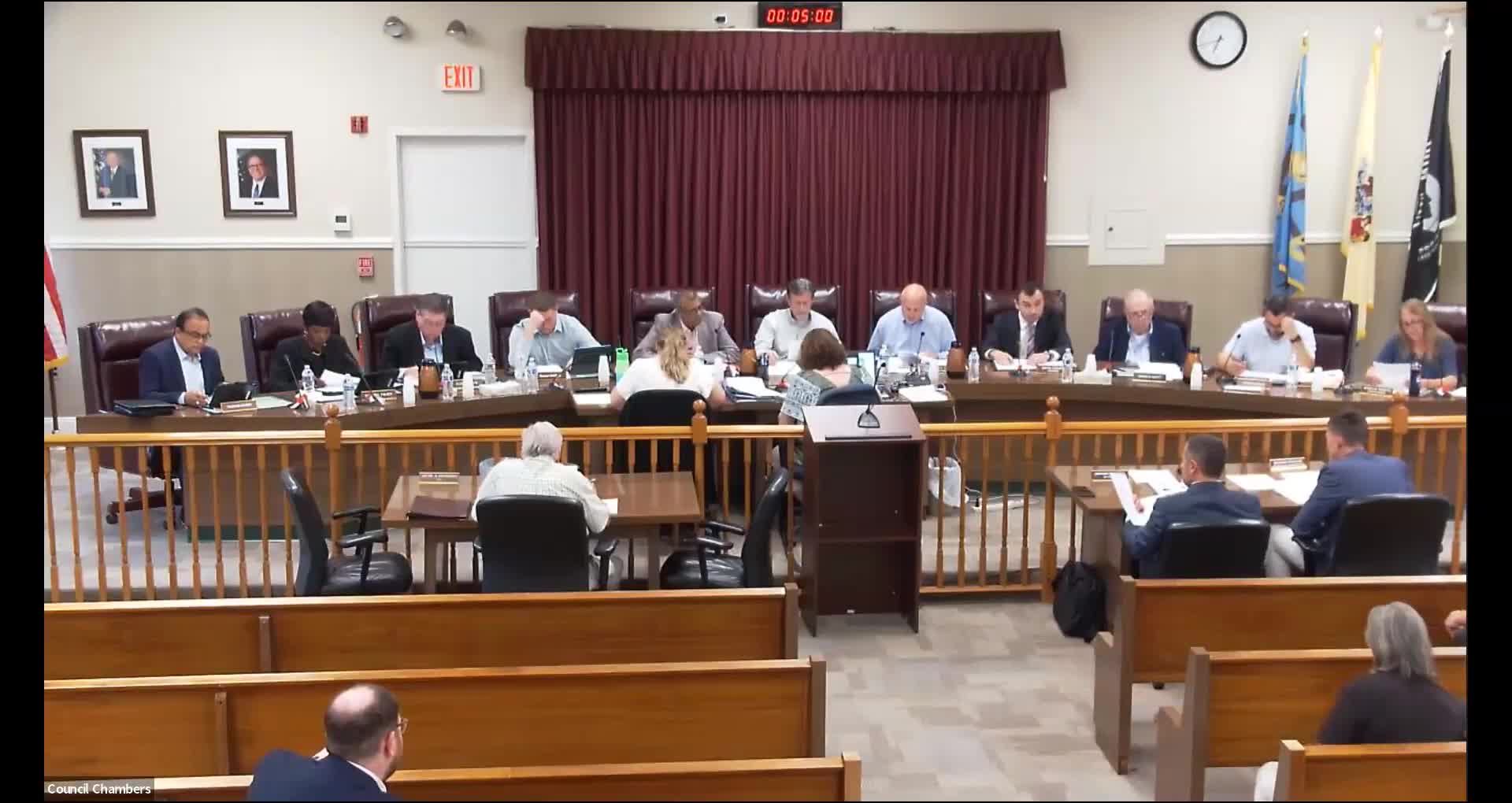 Municipal Council approves Starbucks agreement and speed limit reduction on Main Street