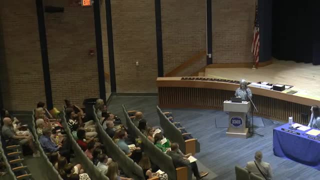 Elwood board honors dozens of staff with tenure and retirement recognitions