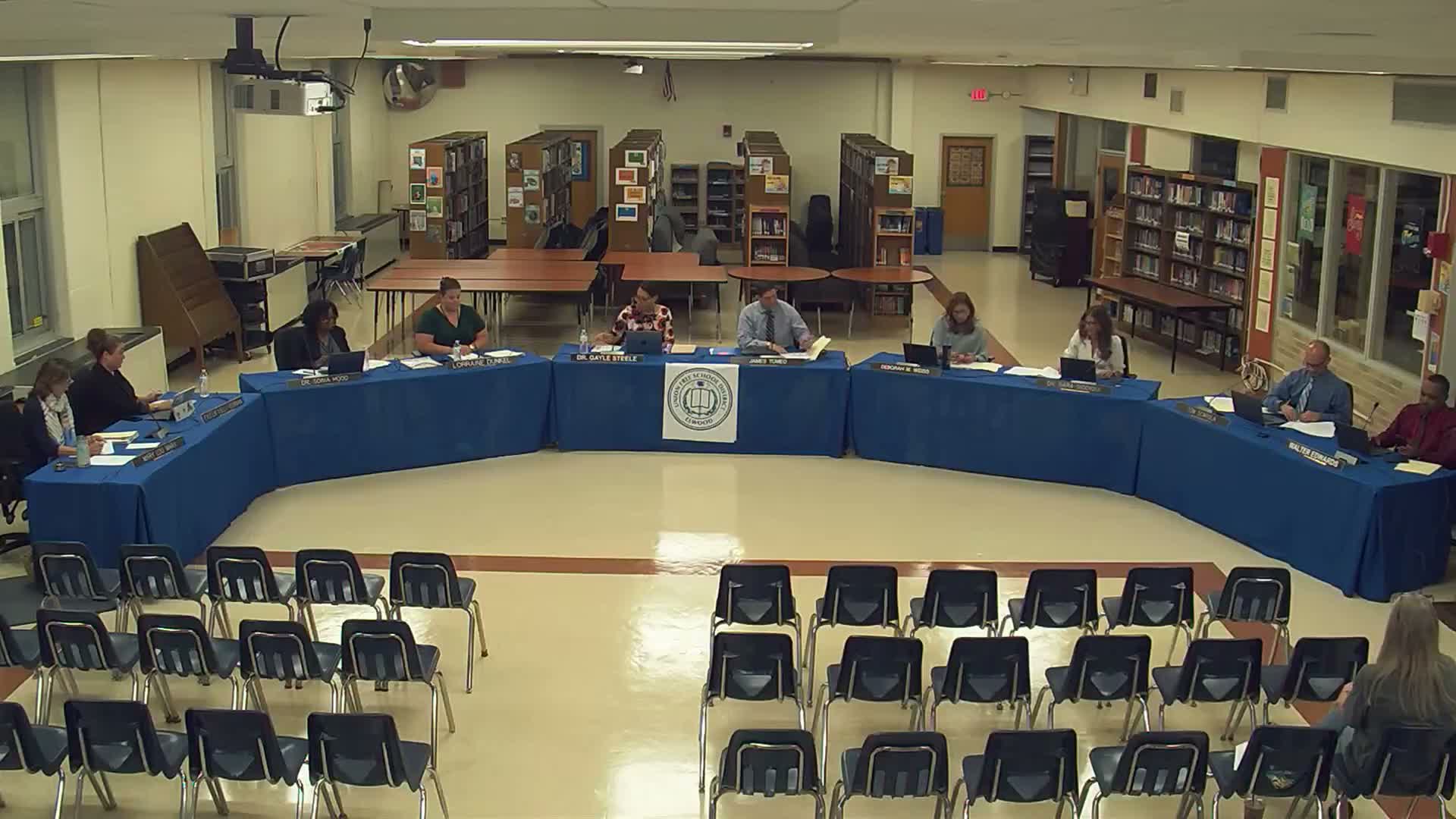 Superintendent highlights college workshops, new staff and athletics ahead of opening day