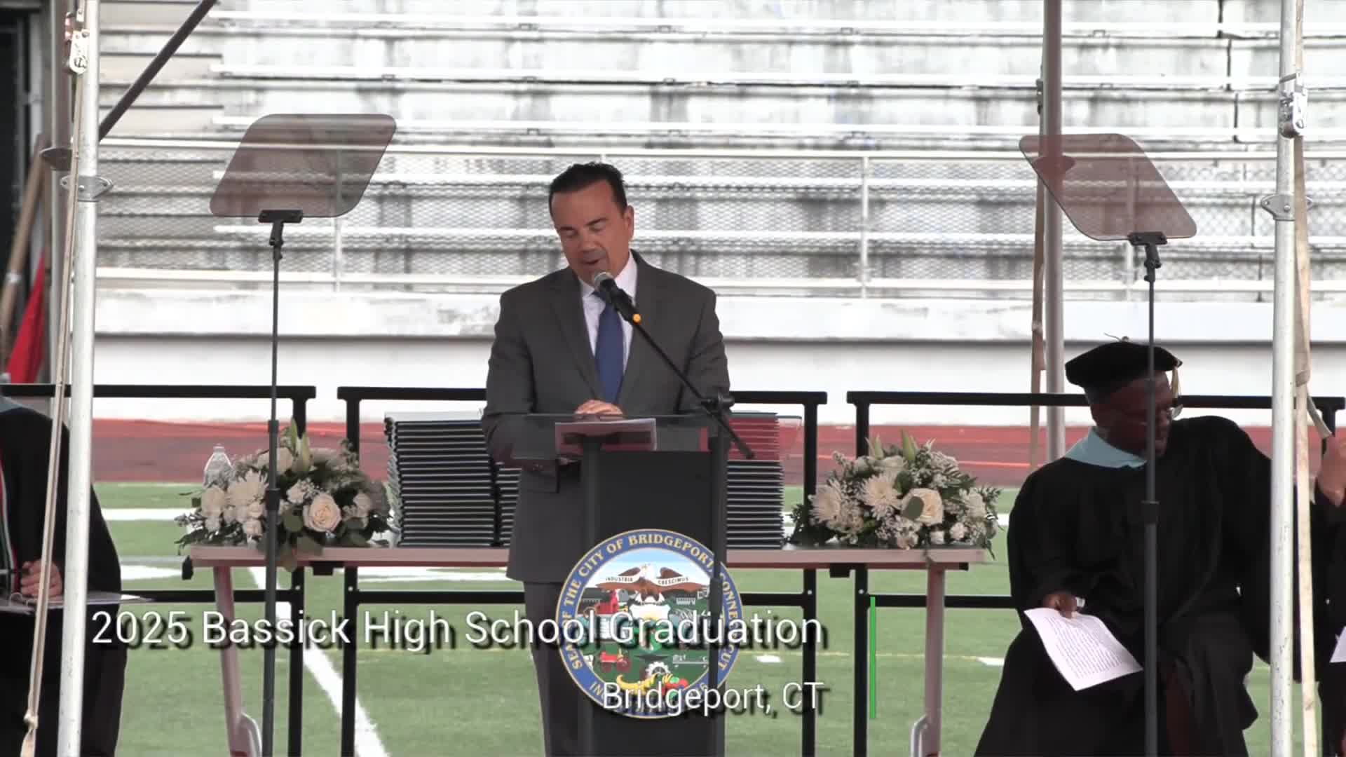 Mayor commends Bridgeport graduates for overcoming challenges and embracing success